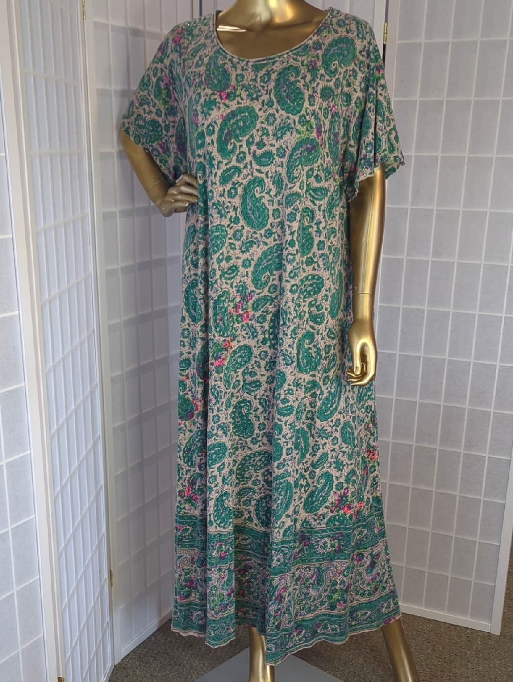 Magnolia Pearl Teal Paisley Maxi T-Dress with Pink Accents